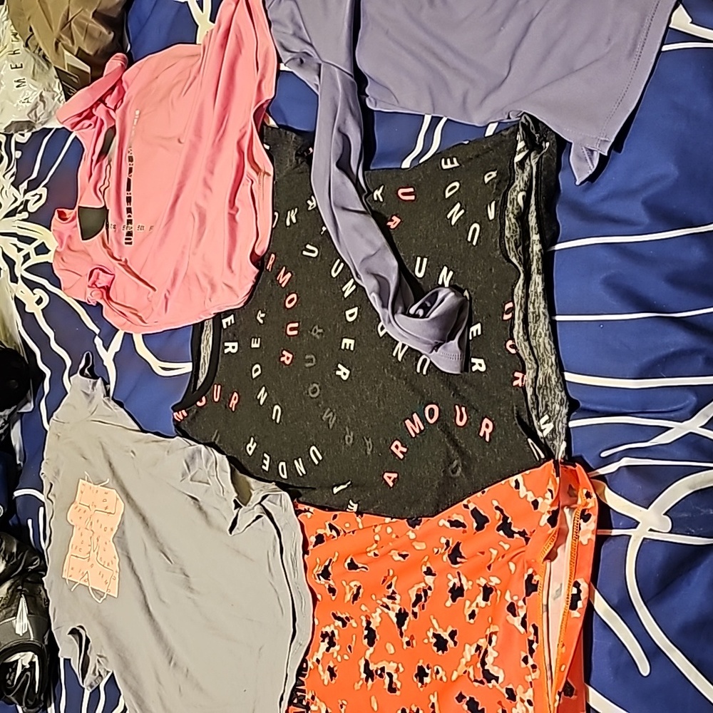 Girls under armour bundle